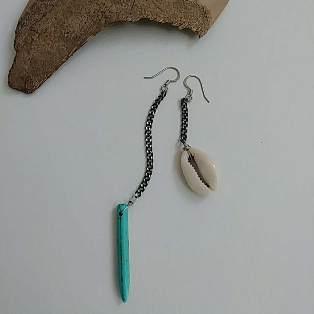 Asymetrical Turqouise and Cowrie Boho Earring